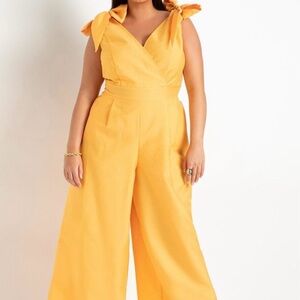 NWT Eloquii Yellow V Neck Tie Strap Wide Leg Jumpsuit Size 20